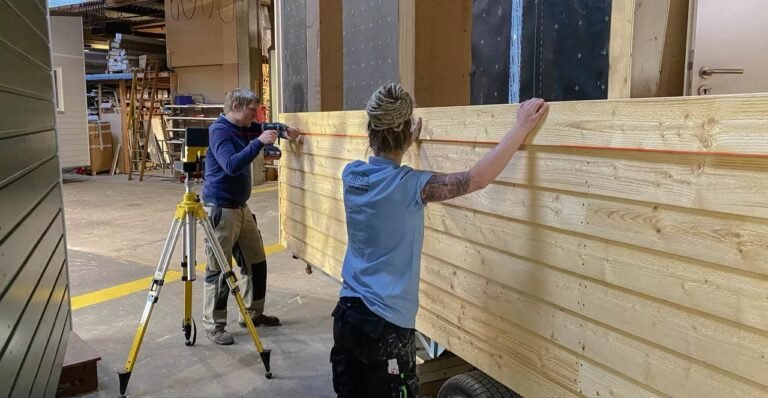 Stabila 02180 LA 180 Layout Laser Level Set