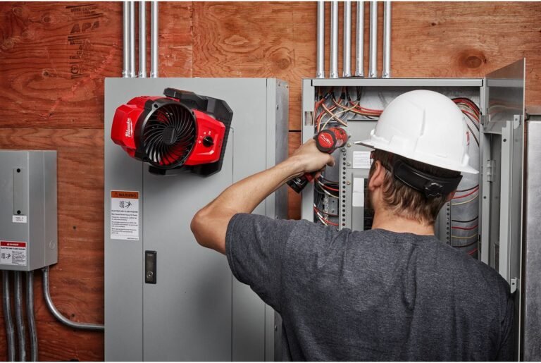 Milwaukee 0820-20 M12 Cordless 400-CFM Mounting Fan, Tool Only