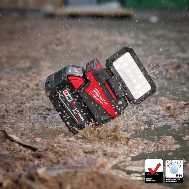 Milwaukee 2359-20 M18 ROVER Compact Folding Flood Light