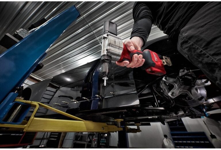 Milwaukee 2550-20 M12 Cordless Pop Rivet Tool, Tool Only