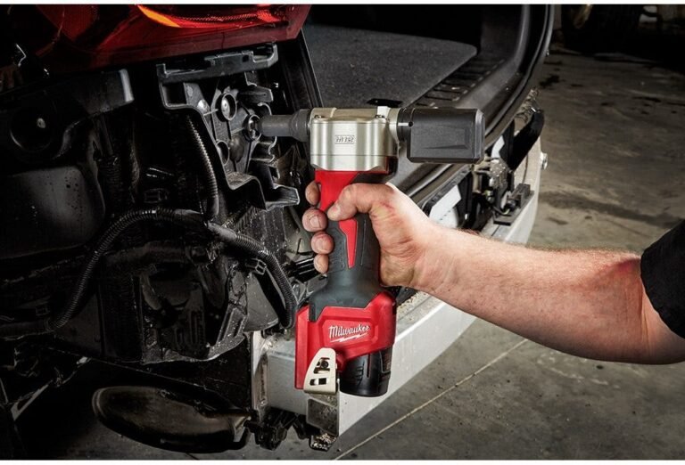 Milwaukee 2550-20 M12 Cordless Pop Rivet Tool, Tool Only