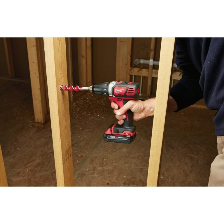 Milwaukee 2691-22 M18 Cordless Impact Driver / Drill Driver 1.5Ah Combo Kit