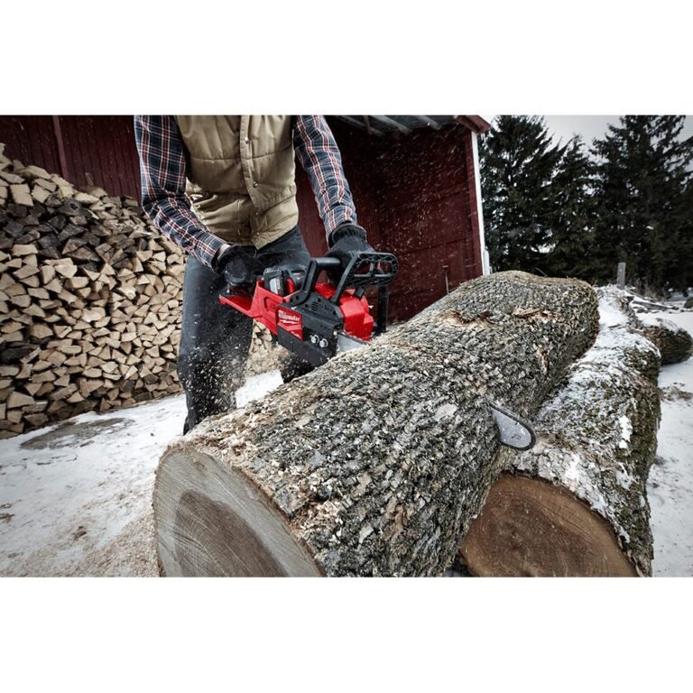 Milwaukee 2727-20 M18 FUEL 16″ Chainsaw, Tool Only