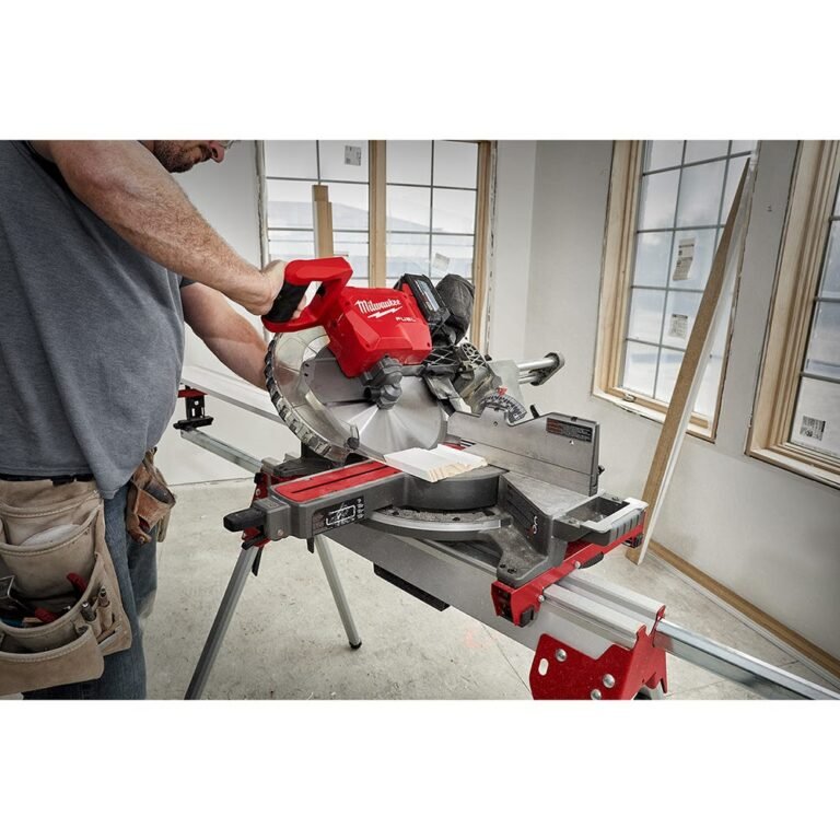 Milwaukee 2739-20 M18 FUEL 12″ Dual Bevel Sliding Compound ONE-KEY Miter Saw, Tool Only