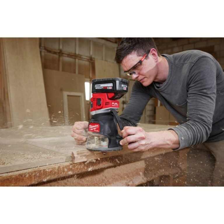 Milwaukee 2838-20 M18 FUEL 1/2-in. Cordless Router, Tool Only