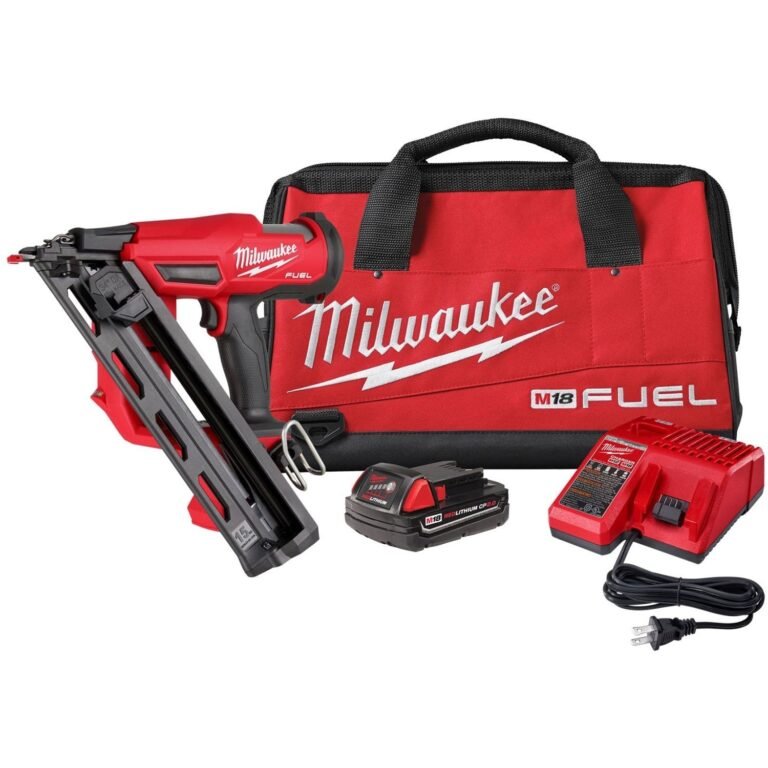Milwaukee 2839-21CT M18 FUEL 15-Gauge Finish Nailer 2.0Ah Kit