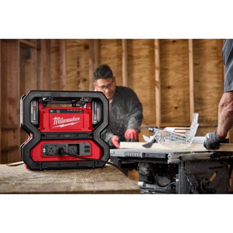 Milwaukee 2845-20 M18 CARRY-ON 3600W/1800W Power Supply