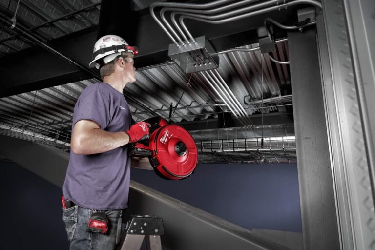 Milwaukee 2873-20 M18 FUEL Angler Pulling Fish Tape Powered Base, Tool Only