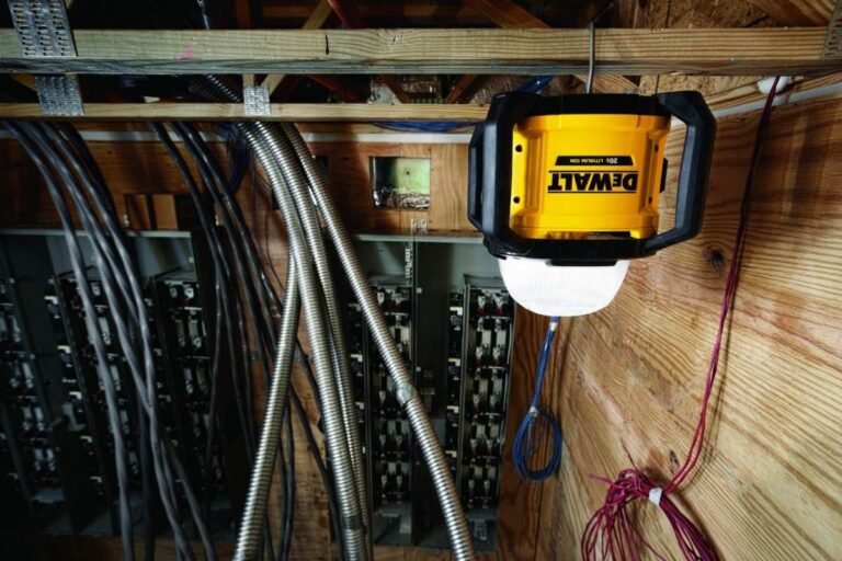 DeWalt DCL074 Tool Connect 20V Max All-Purpose Cordless Work Light, Tool Only