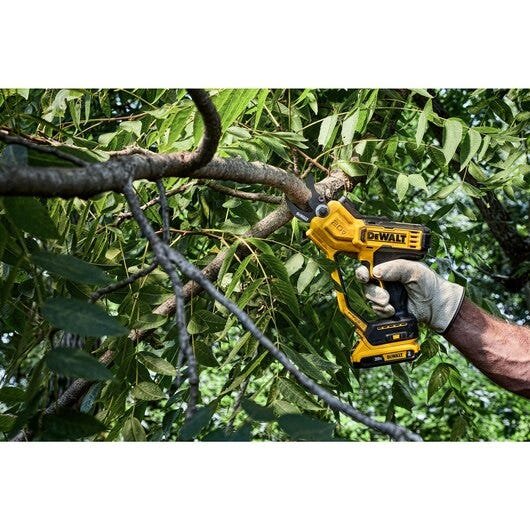 DeWalt DCPR320D1 20V MAX 1-1/2-in. Cordless Shrub & Limb Pruner Kit