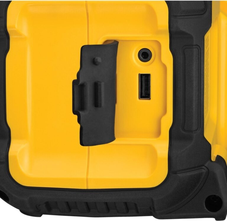 DeWalt DCR010 Corded/12V/20V Max Jobsite Bluetooth Speaker
