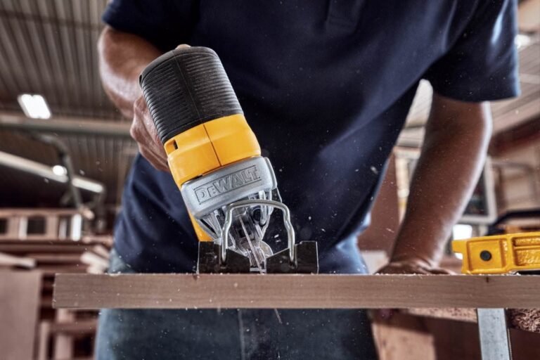 DeWalt DCS334B 20V MAX XR Brushless Cordless Top-Handle Jigsaw, Tool Only