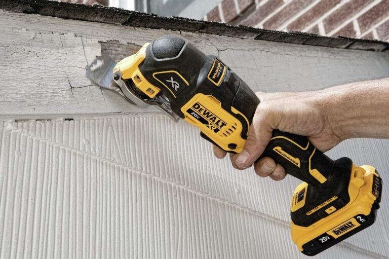 DeWalt DCS356D1 20V MAX XR Brushless Cordless 3-Speed Oscillating Multi-Tool 2.0Ah Kit