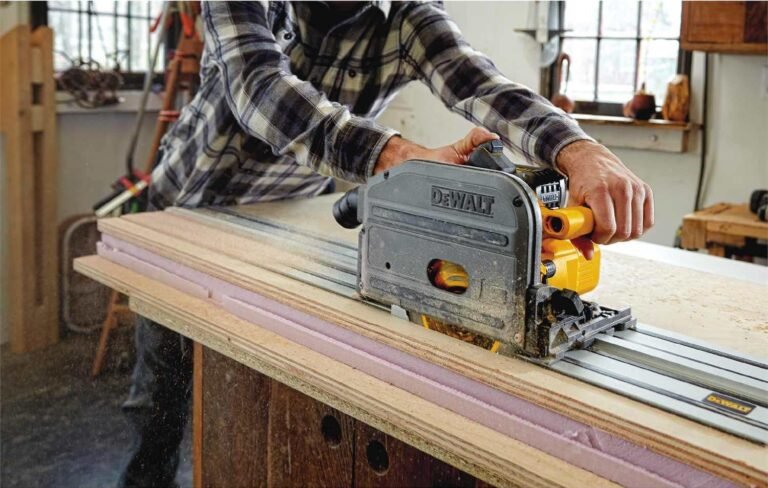 DeWalt DCS520ST1 60V Max 6-1/2″ Cordless FlexVolt Tracksaw 6AH Kit w/ 59″ Rail