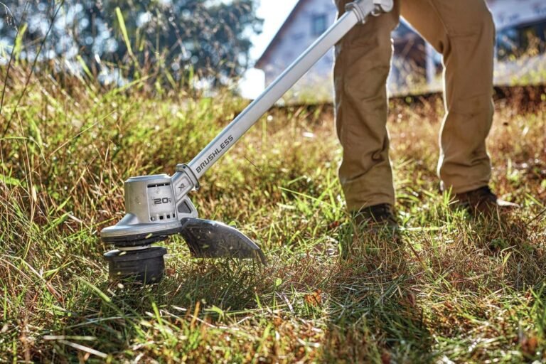 DeWalt DCST922B 20V Max 14 In. Folding String Trimmer, Tool Only