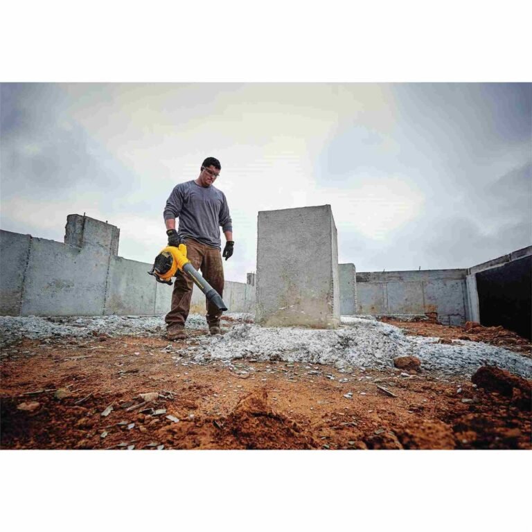 Dewalt DCKO667X1 FLEXVOLT 60V MAX Blower & ChainSaw 9.0Ah Combo Kit