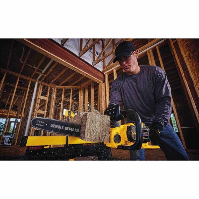 Dewalt DCCS670B FLEXVOLT 60V MAX Brushless Chainsaw, Tool Only