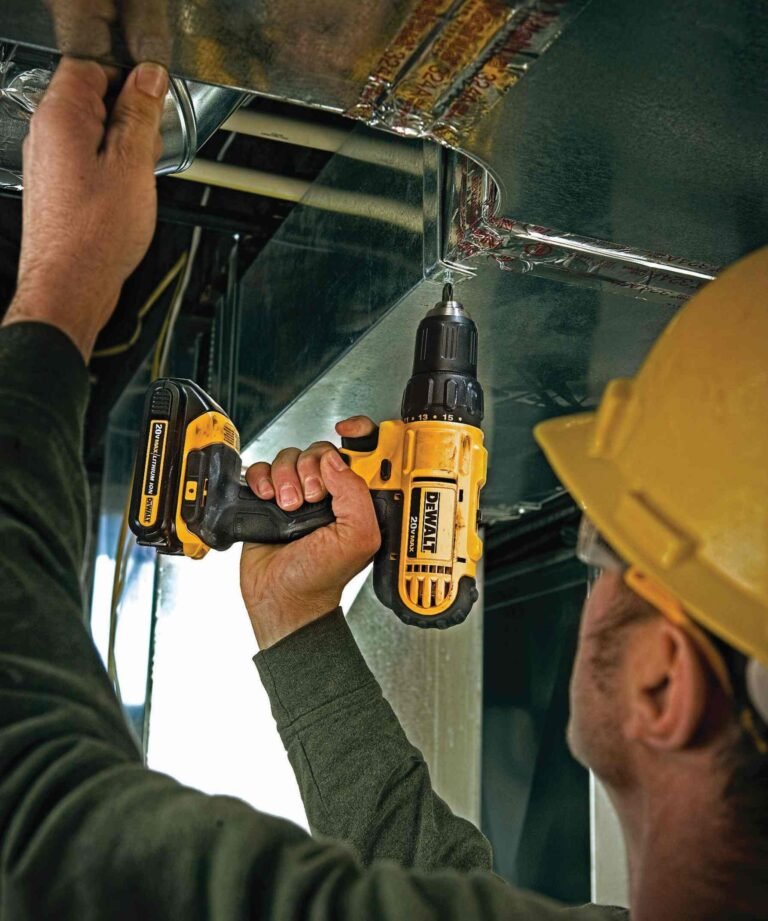 DeWalt DCD771C2 20V MAX Li-Ion Compact Drill and Driver Kit