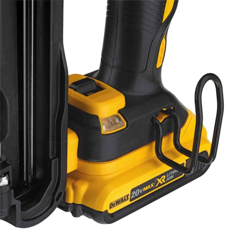 DeWalt DCN650B 20V Max XR 15 Ga Angled Finish Nailer, Tool Only