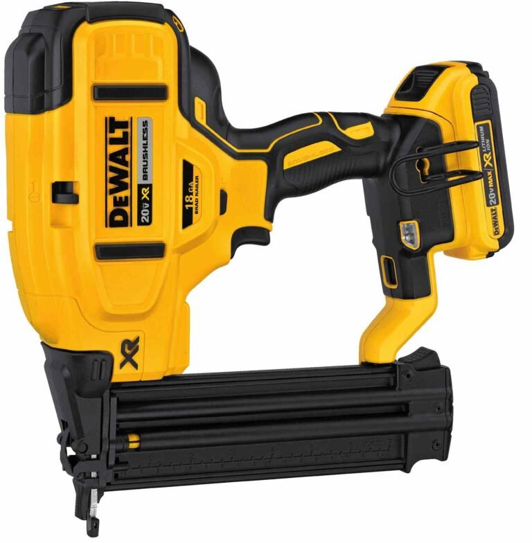 DeWalt DCN680D1 20V MAX XR Brushless 18-Gauge Brad Nailer 2.0Ah Kit