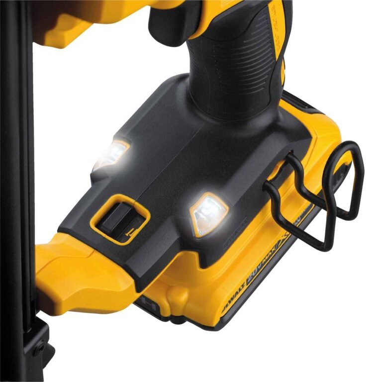 DeWalt DCN680B 20V Max XR 18 Ga Brad Nailer, Tool Only
