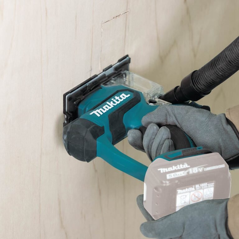 Makita XDS01Z 18V LXT Cordless Cut-Out Saw, Tool Only