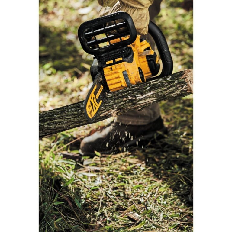 Dewalt DCCS670B FLEXVOLT 60V MAX Brushless Chainsaw, Tool Only
