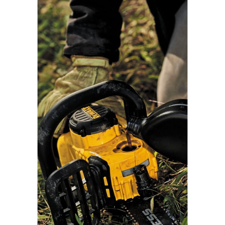 Dewalt DCCS670X1 FLEXVOLT60V MAX Brushless Chainsaw 3.0Ah Kit