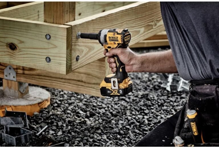 DeWALT DCF911B 20V MAX 1/2-in. Impact Wrench with Hog Ring Anvil, Tool Only