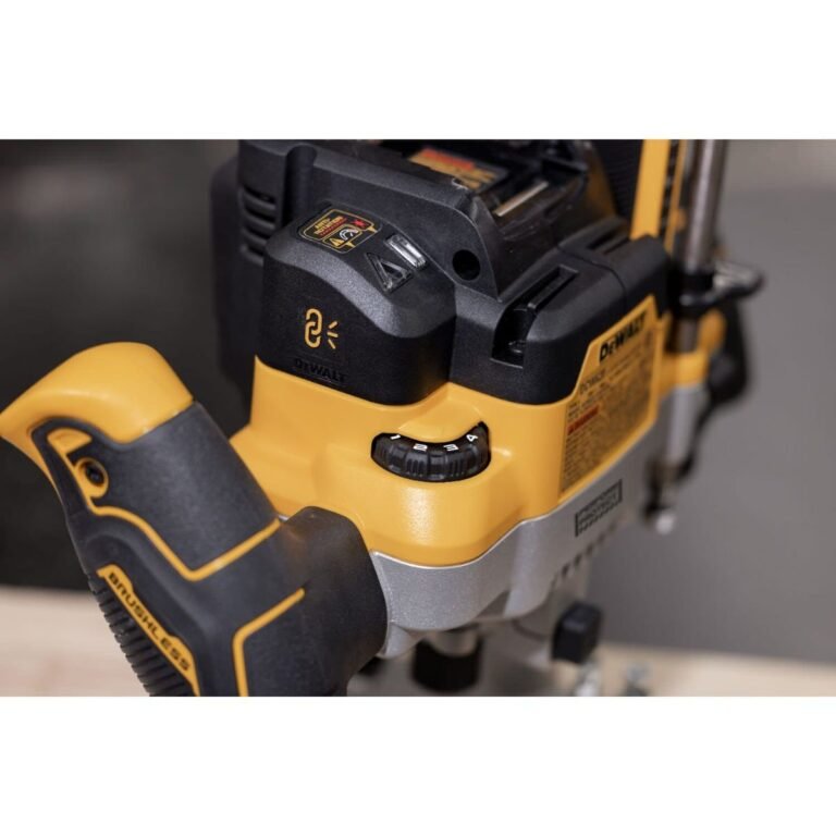 DeWalt DCW620B 20V MAX XR 2-1/4 Peak HP Plunge Router w/ 1/4-in. and 1/2-in. Collets, Tool Only