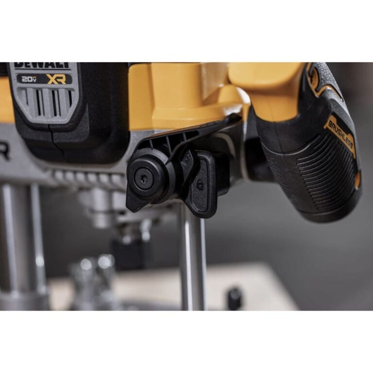 DeWalt DCW620B 20V MAX XR 2-1/4 Peak HP Plunge Router w/ 1/4-in. and 1/2-in. Collets, Tool Only