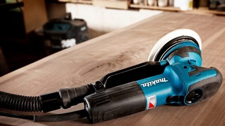 Makita BO6050J Corded 6″ Random Orbit Sander