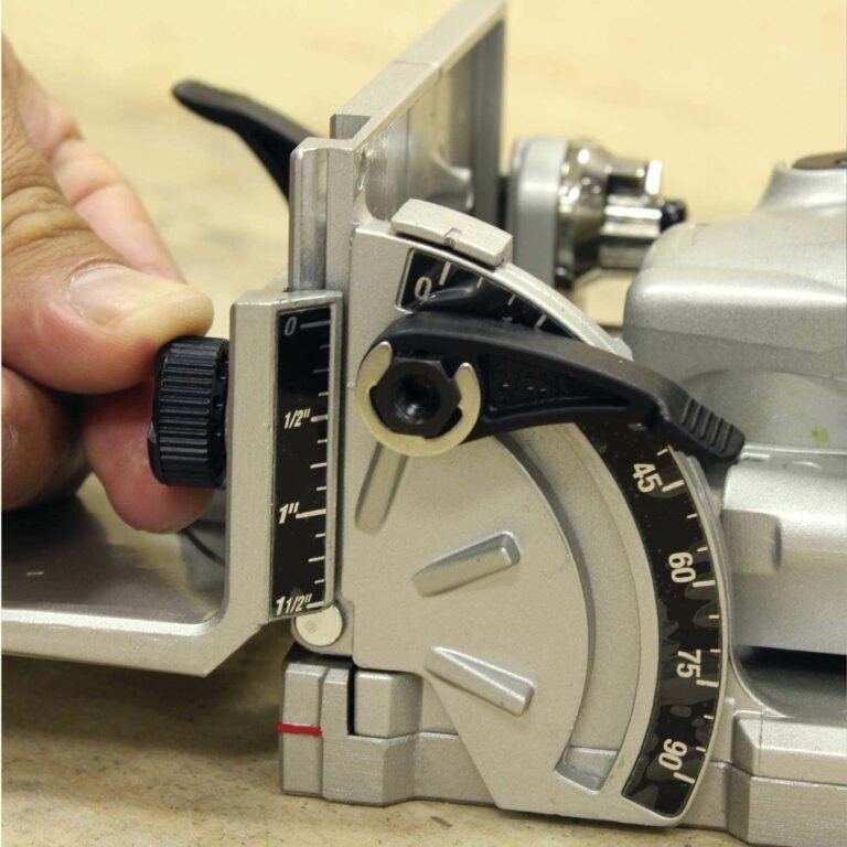 Makita PJ7000 Corded Plate Joiner