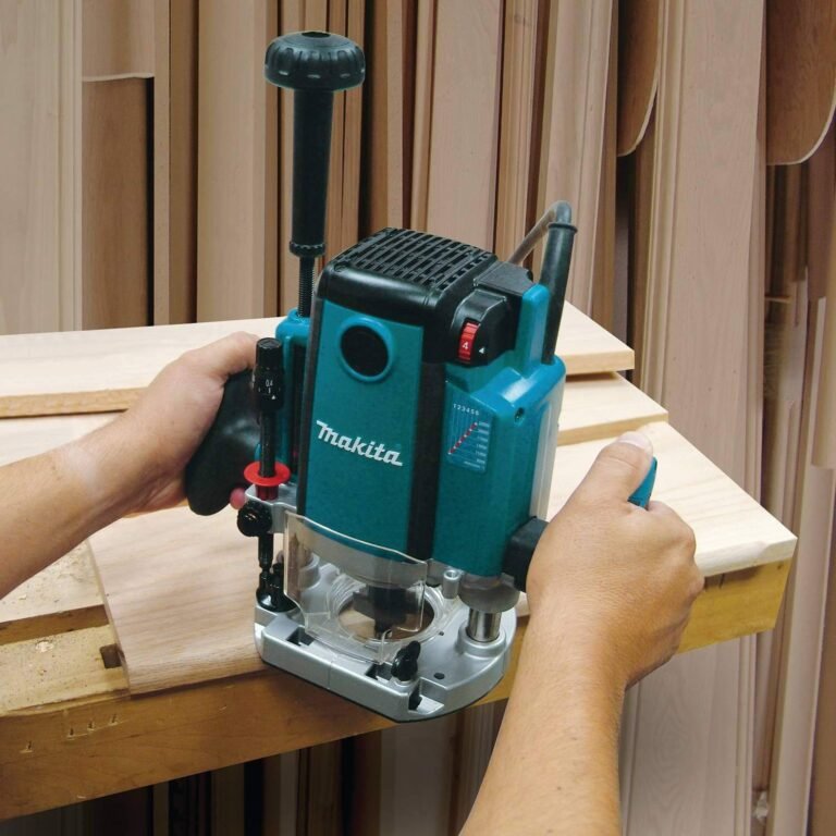 Makita RP2301FC Corded 3-1/4 HP* Plunge Router, with Variable Speed