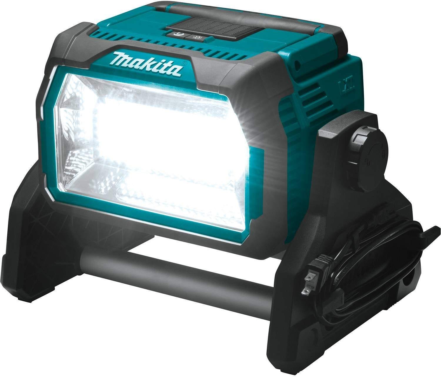 Makita DML809 18V X2 LXT Lithium-Ion Cordless/Corded Work Light, Light Only