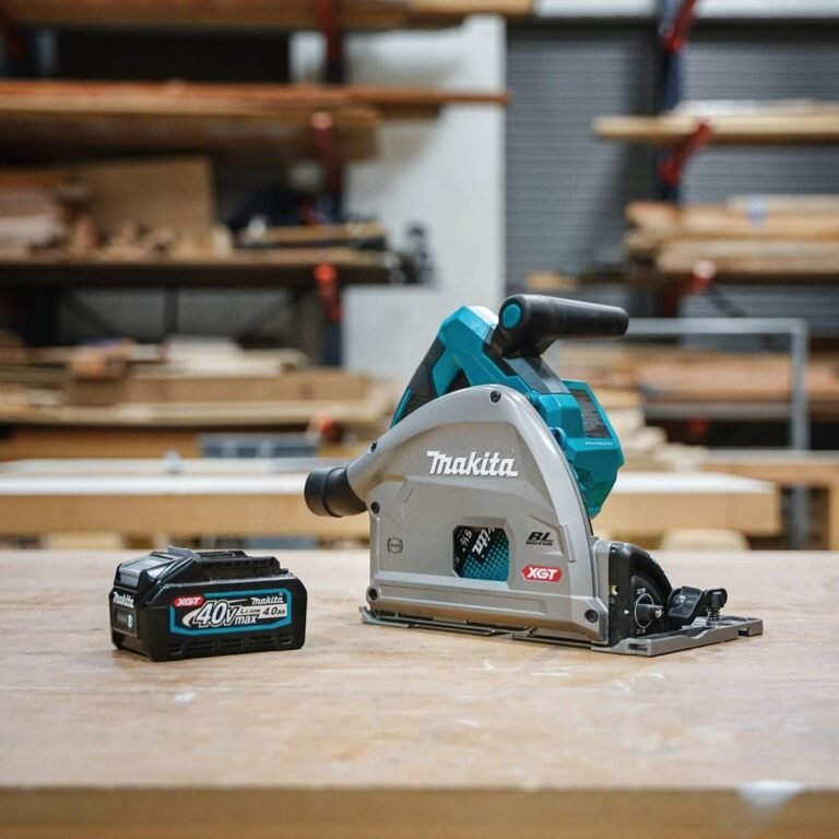 Makita GPS01M1J 40V max XGT Brushless 6-1/2″ AWS Plunge Track Saw 4.0Ah Kit