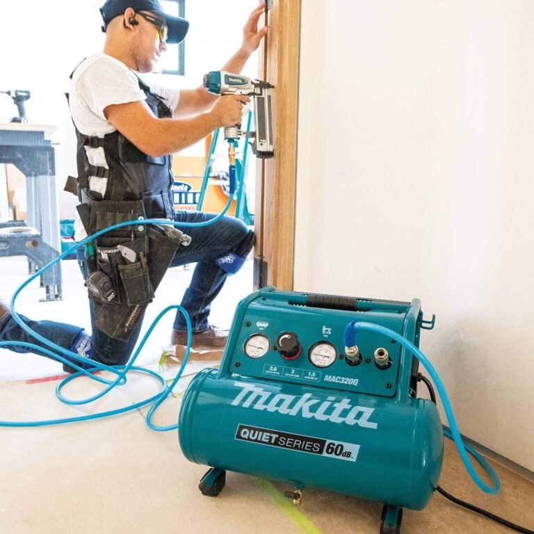 Makita MAC320Q Quiet Series 1-1/2 HP, 3 Gallon, Oil-Free, Electric Air Compressor