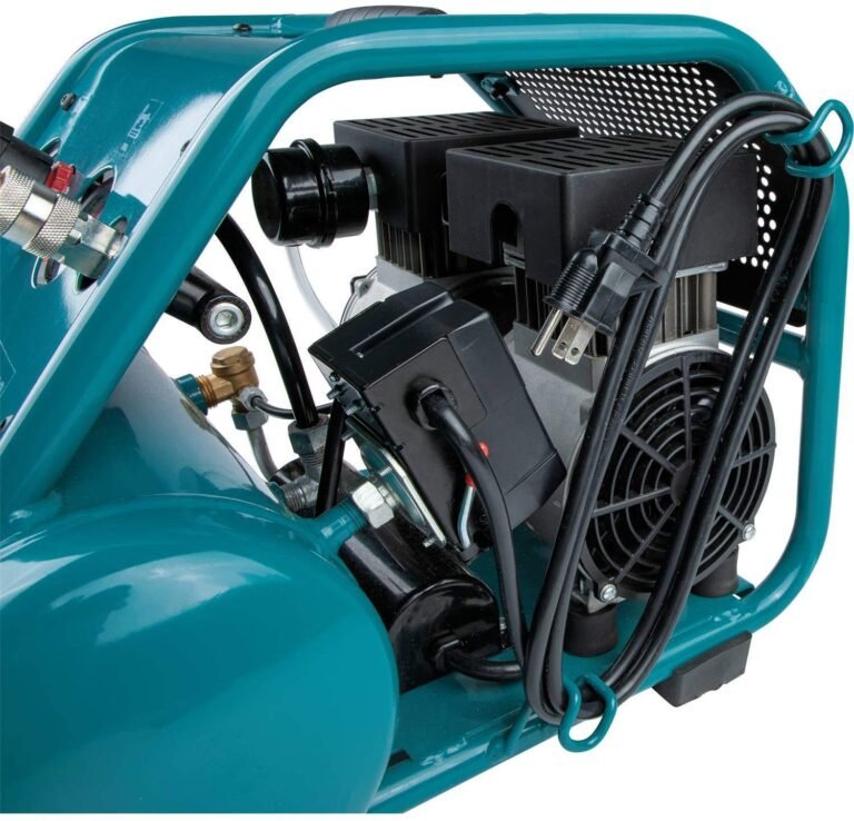 Makita MAC320Q Quiet Series 1-1/2 HP, 3 Gallon, Oil-Free, Electric Air Compressor