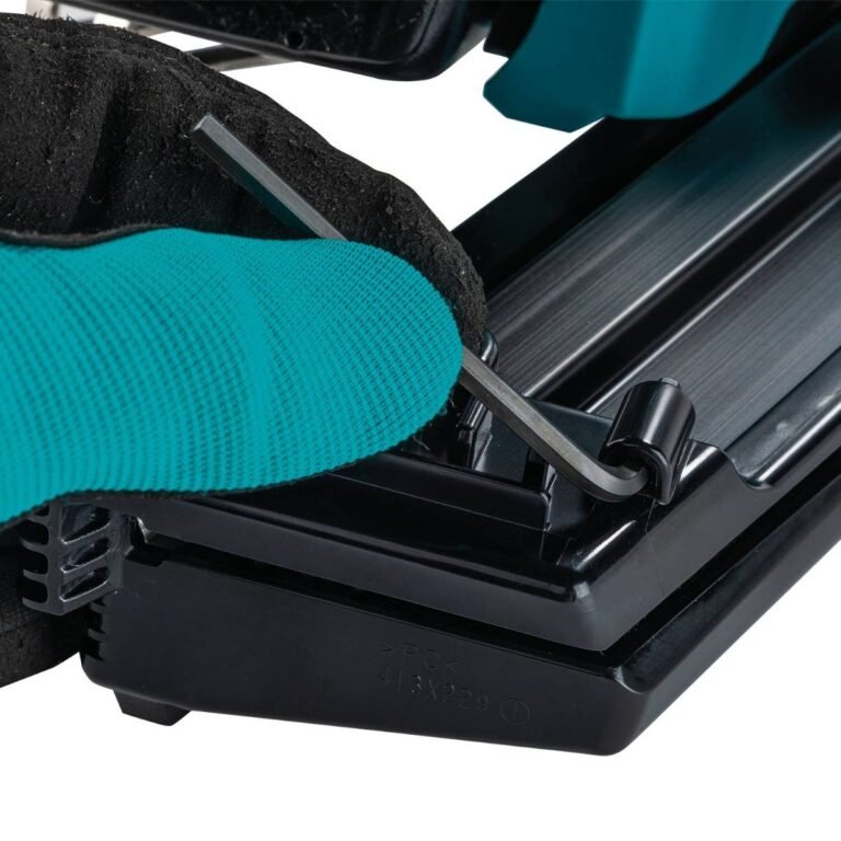 Makita XNB03Z 18V LXT Cordless 21-Degree Full Round Head 3-1/2-in. Framing Nailer, Tool Only