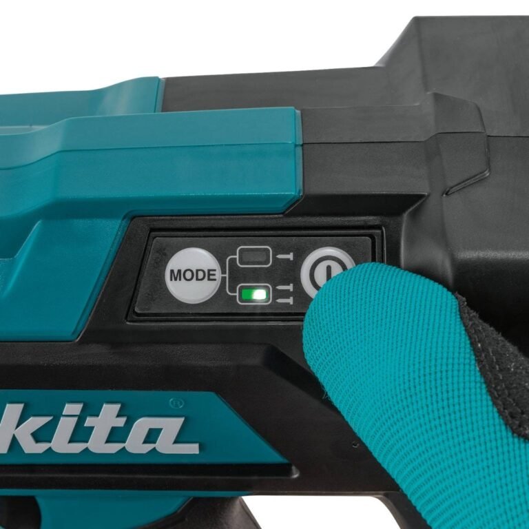 Makita XNB03Z 18V LXT Cordless 21-Degree Full Round Head 3-1/2-in. Framing Nailer, Tool Only