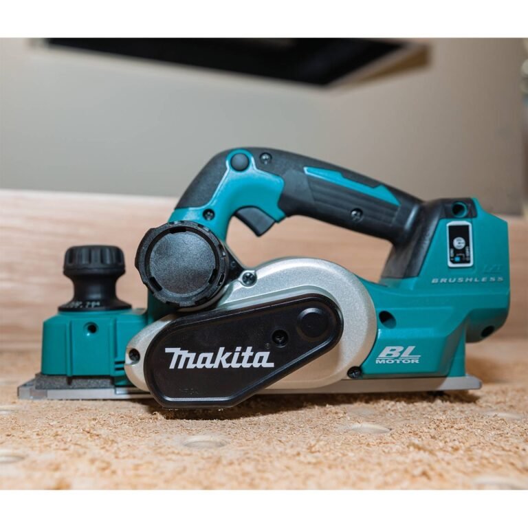 Makita XPK02Z 18V LXT Lithium-Ion Brushless Cordless 3-1/4″ Planer, AWS Capable, Tool Only