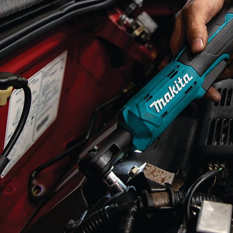 Makita XRW01Z 18V LXT Lithium-Ion Cordless 3/8″ / 1/4″ Sq. Drive Ratchet, Tool Only