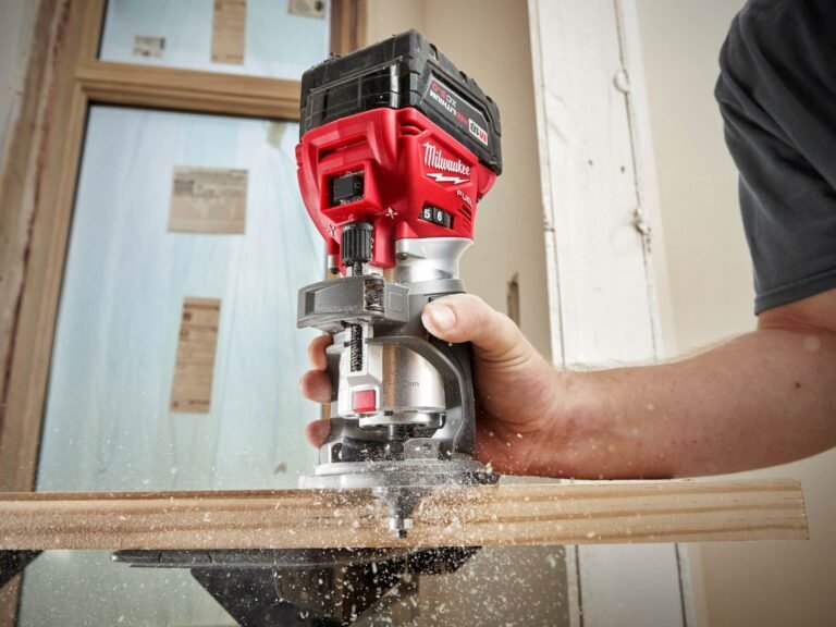 Milwaukee M18 FUEL Brushless Compact Router, Tool Only (PROMO)